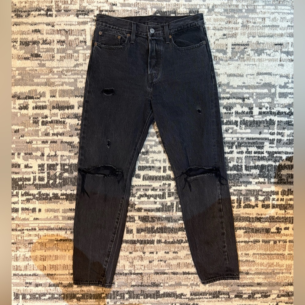 Levi’s Black High Rise Button Fly Distressed Jeans Size 27 Cotton - Picture 3 of 12